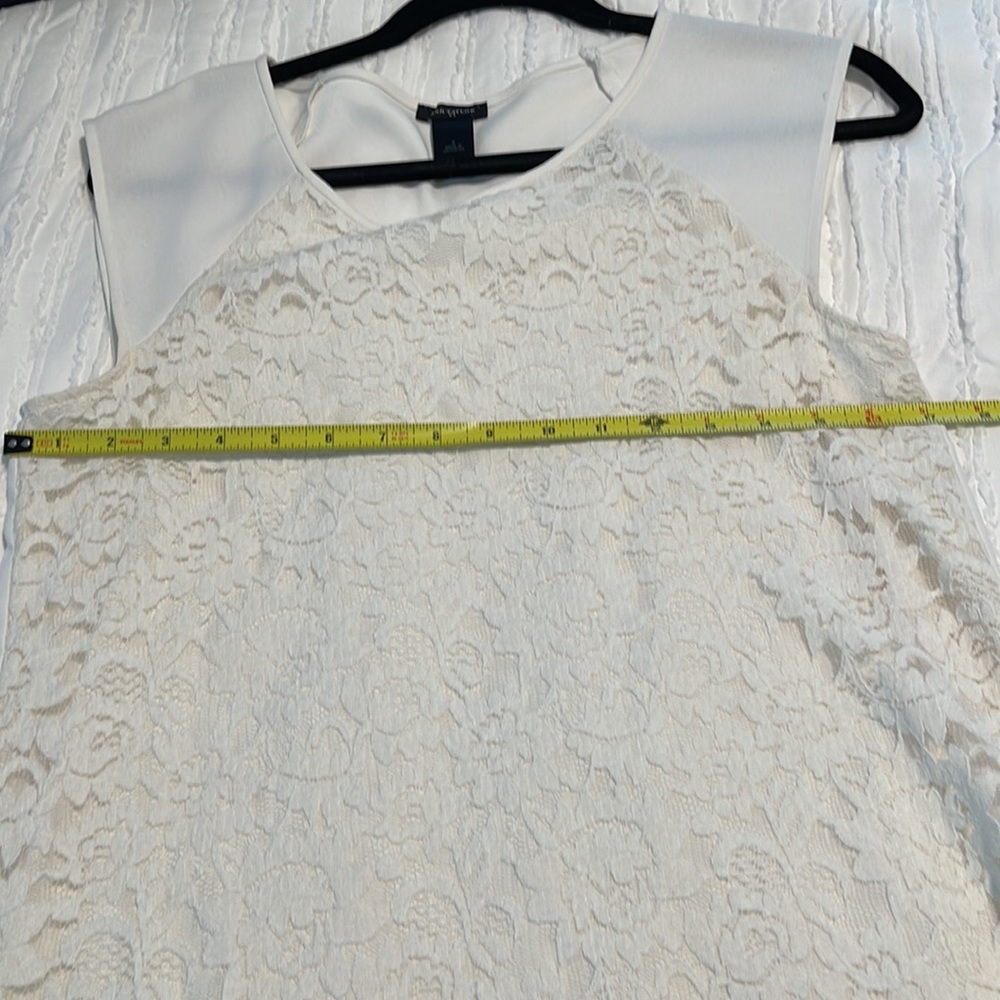 GUC Ann Taylor lace top - small - Picture 4 of 6